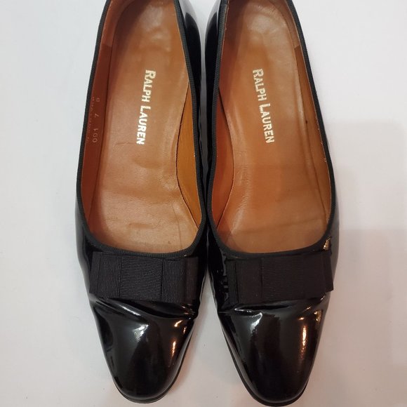 Ralph Lauren Patent Leather Bow Flats 7 - Picture 2 of 12